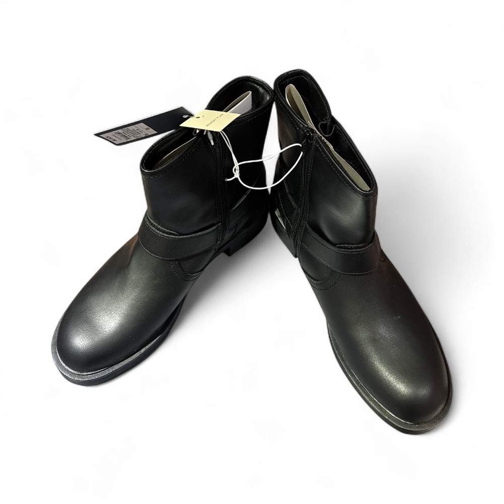 Universal Thread Black Ankle Boots memory foam. N… - image 3